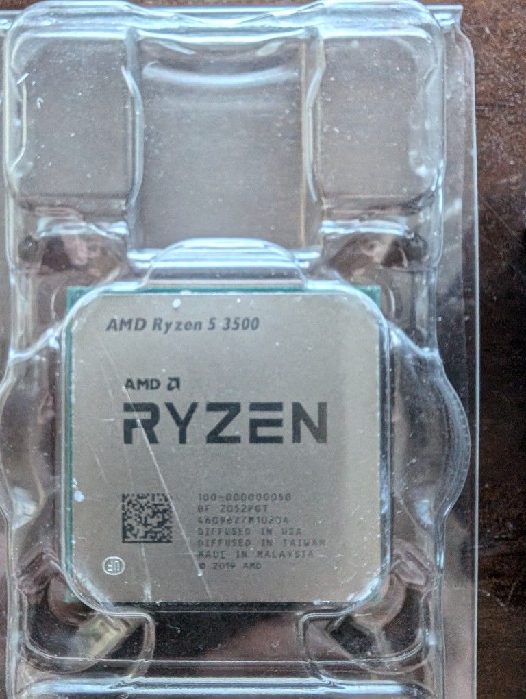 Ryzen 5 3500 AM4 CPU + Wraith Cooler