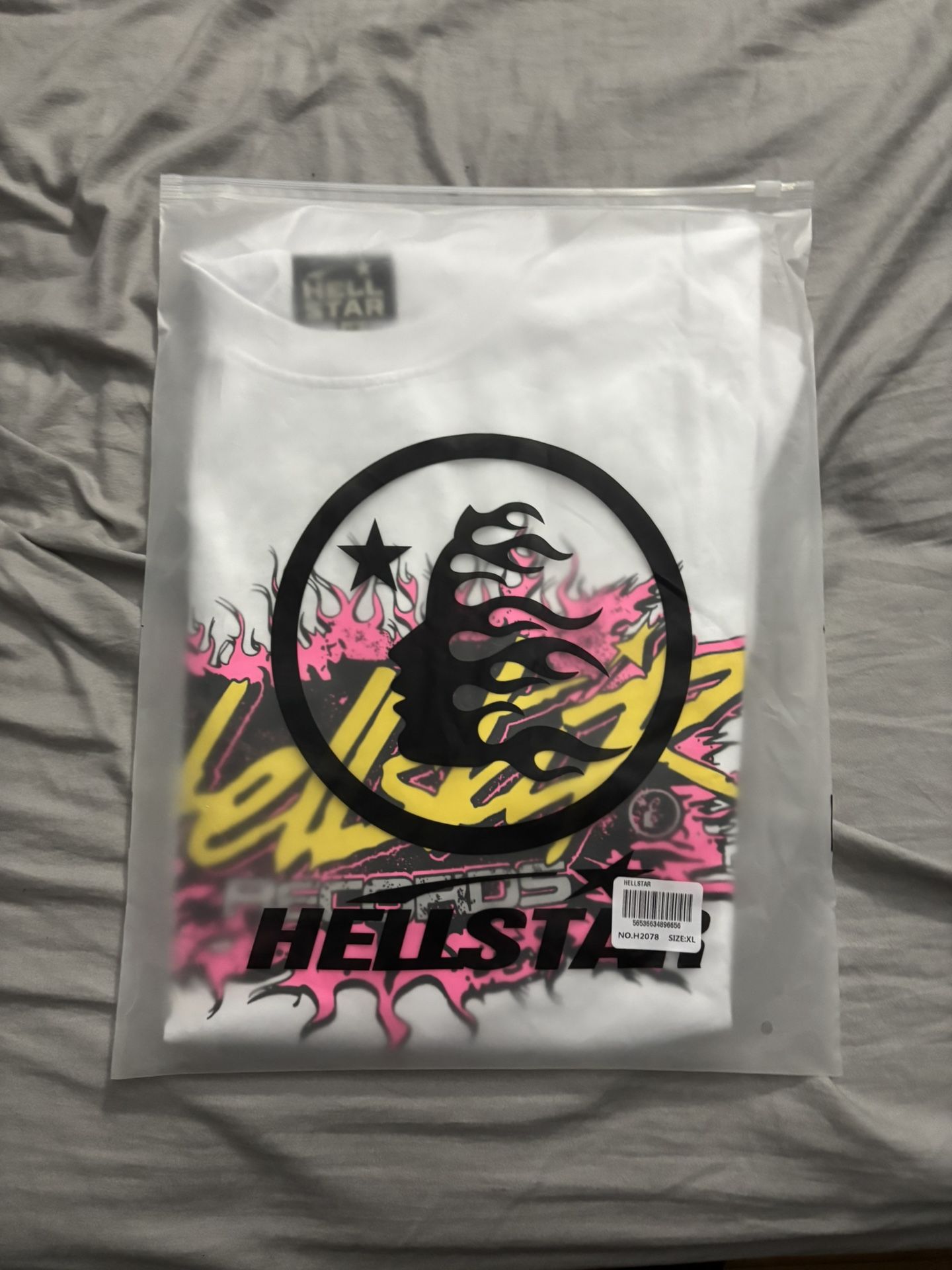 Hellstar white and pink streetwear tee