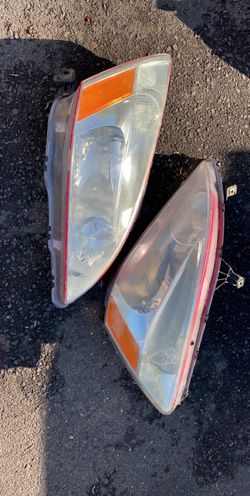 2005 Honda Accord headlights!!!!!