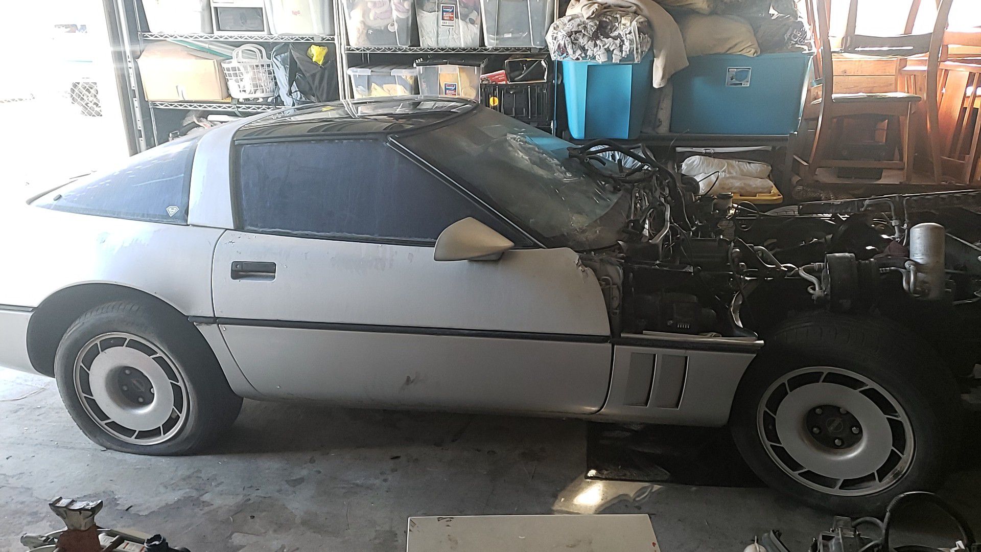 1985 chevy Corvette transmission/parts