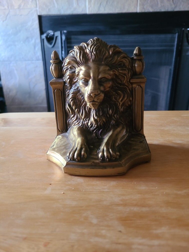 Vintage Lion Head Throne Bookend