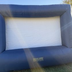 MOVIE SCREEN-12 X 9 FOOT 