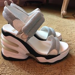 Ash Woman’s Platform Sandals Size 37 New 