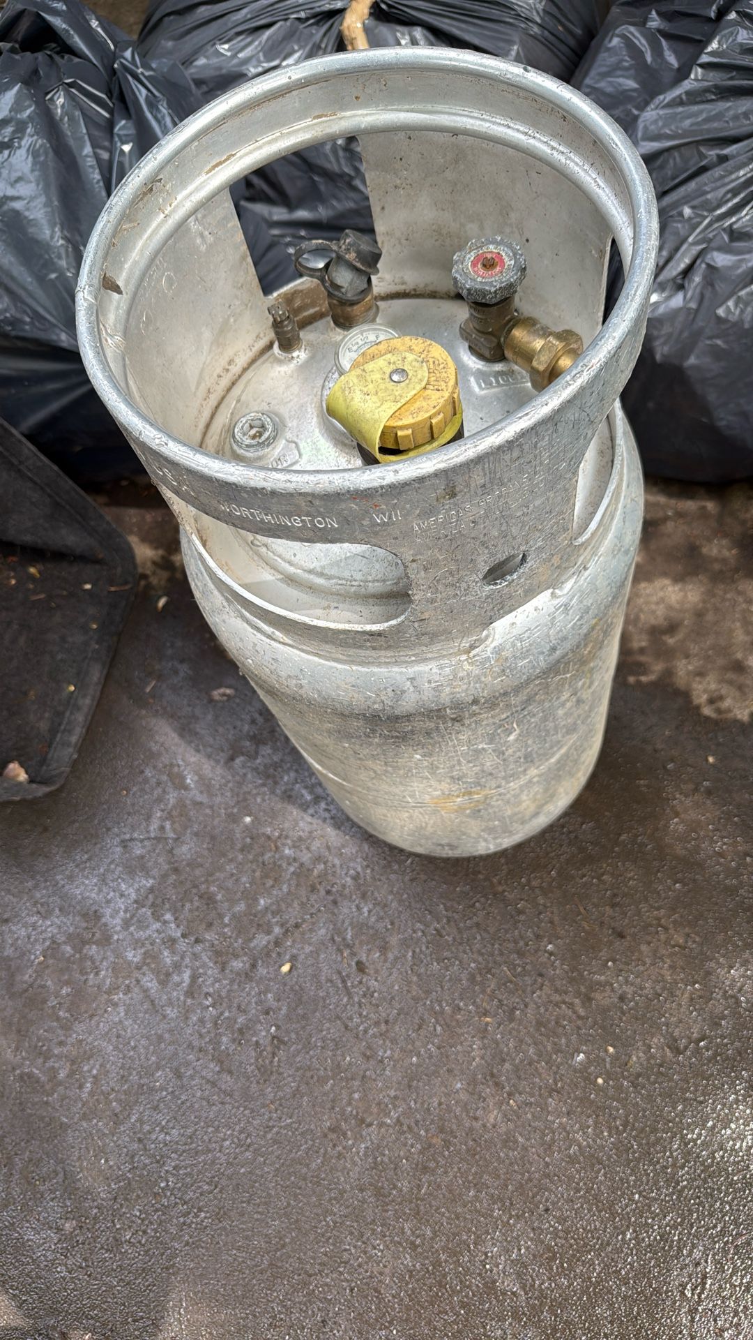 Forklift Propane Tank 10 Gal