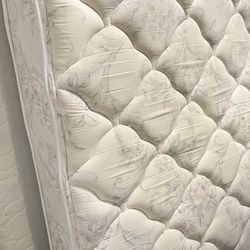 Free Queen Mattress & Box Spring