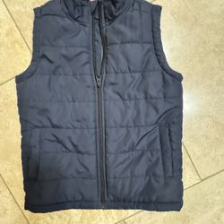 Kids Black Puffer Vest- size 7