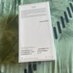 I Phone 7 Plus 32GB New In Box Seal Pack 