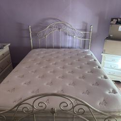 King Bed 