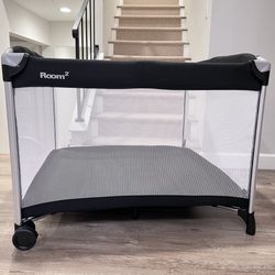 Joovy Room2 - XL playpen