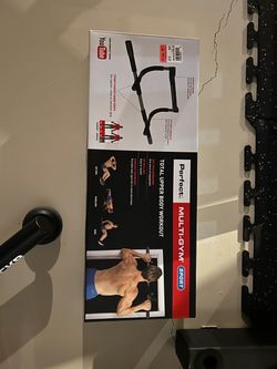 Pull up bar NIB