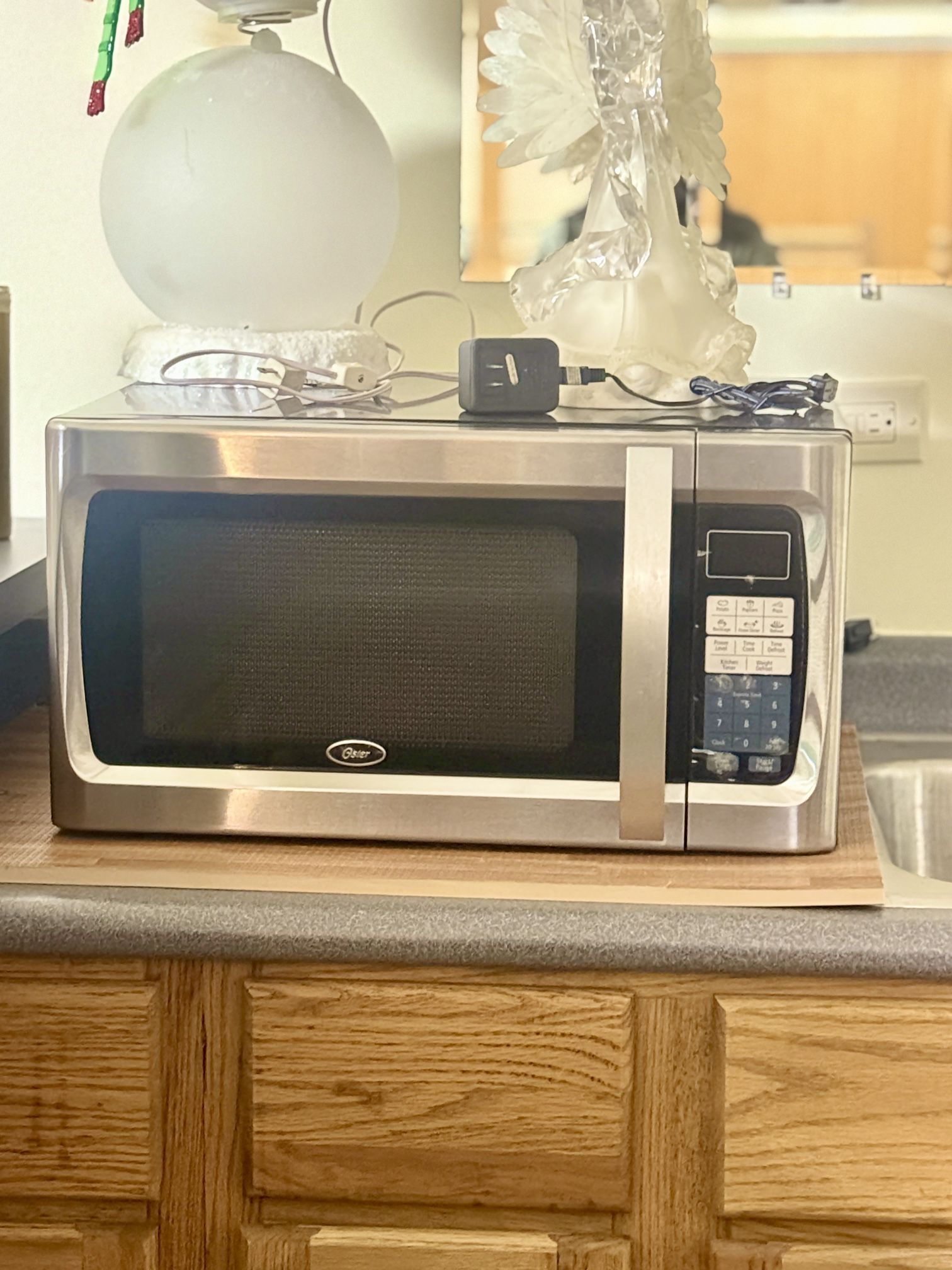 Oster microwave 
