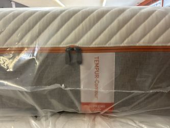 Cal King Tempur-Pedic Supreme Contour 60%off
