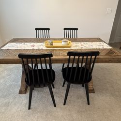 Grindleburg rectangle dining table, light wood