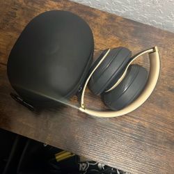 Black And Gold Beats Headphone Pros