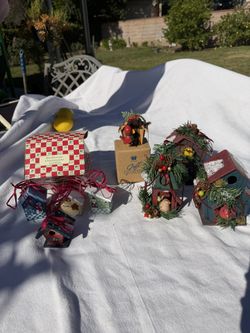Christmas Birdhouse Ornaments & Decor Lot – OBO