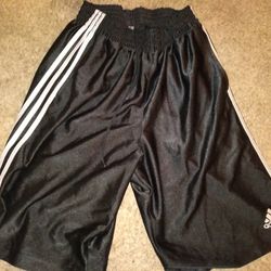 Mens Adidas Shorts Size Medium