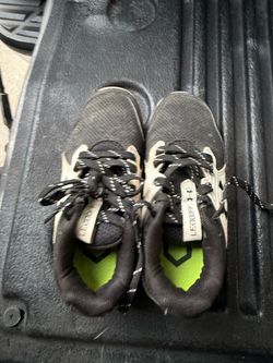 Baseball cleats size 11k