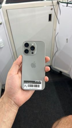 iPhone 16 Pro 256GB (Unlocked)
