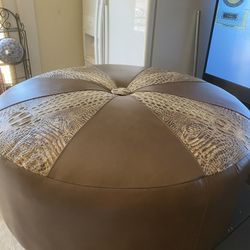 Round Ottoman