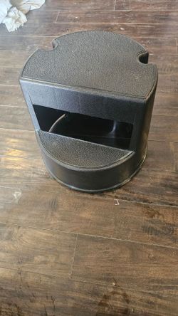 Step stool with wheels