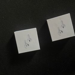 AirPods 4