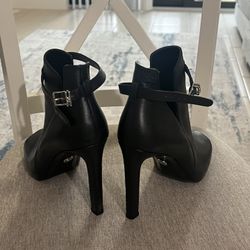 MK Heels