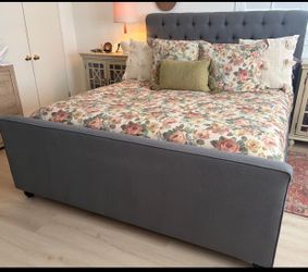 King size bed…
