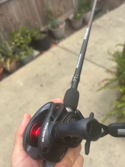 Abu Garcia Black Max Baitcasting Rod/Reel