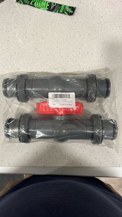 Two piece pool hose coupler for above ground pool