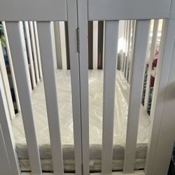 Baby Crib 