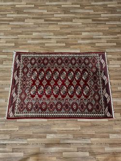 Vintage Hand Woven Wool Persian Rug, c.1960’s
- Delivery Available