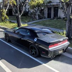 2014 Dodge Challeinger 118 Mil Millas 