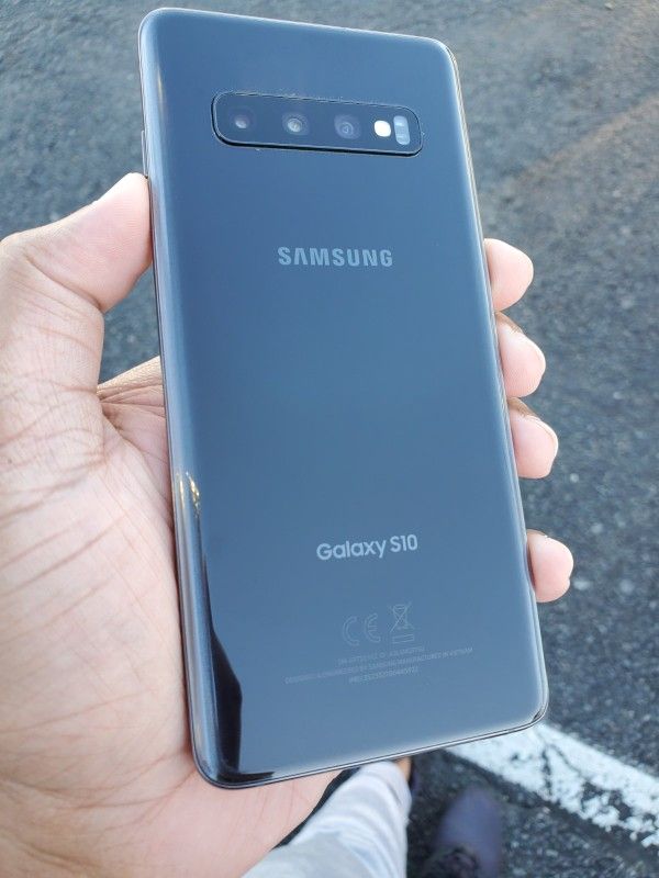 Samsung Galaxy S10 , Unlocked for all Company Carrier , Excellent Condition Like New