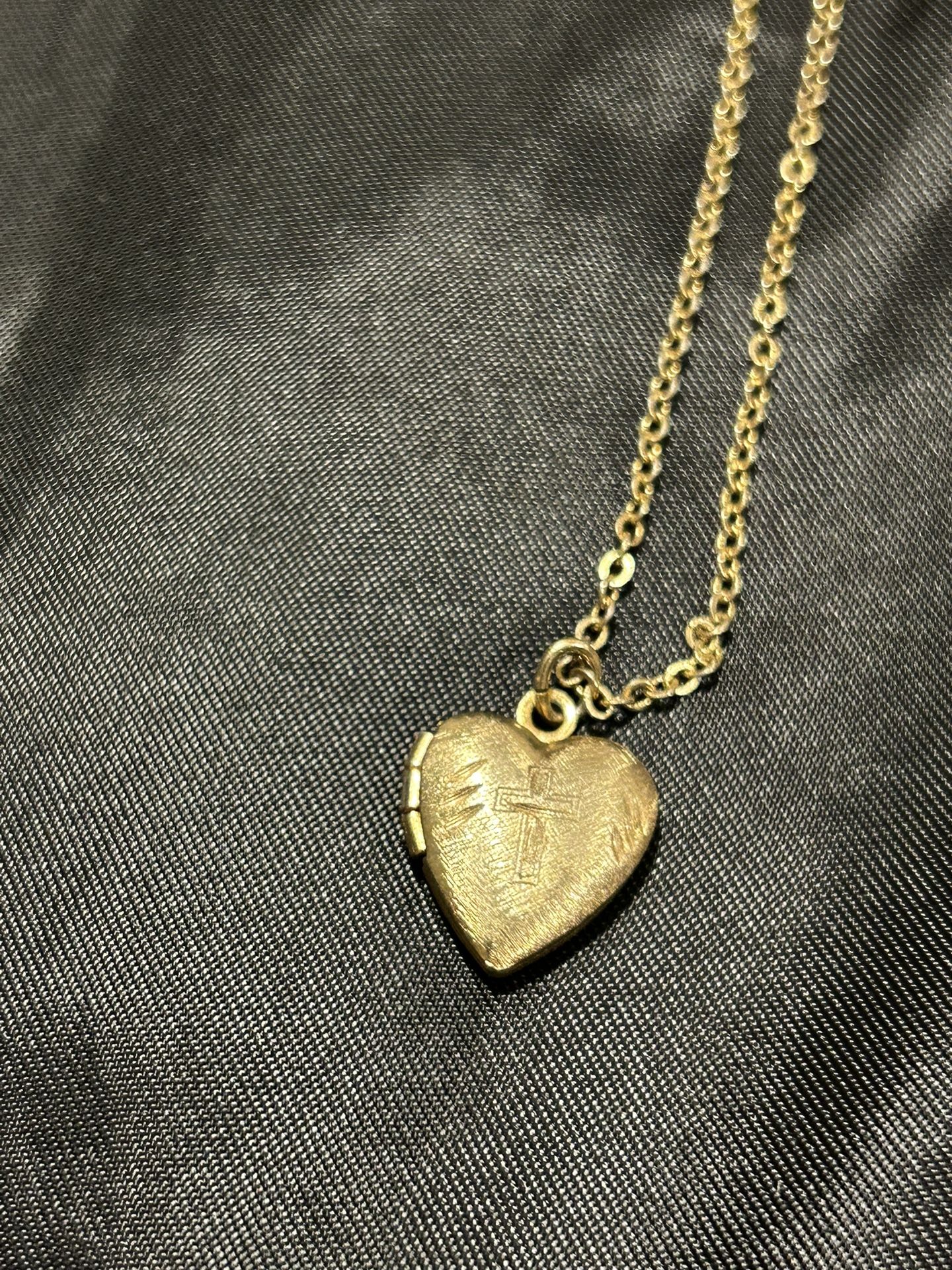 Gold Field Vintage Heart Locket Pendant With Necklace 
