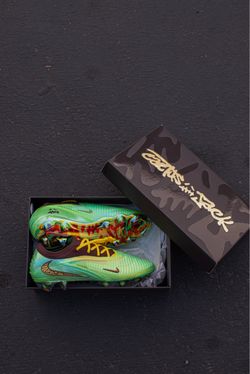 Nike Travis Scott Phantom Cleats