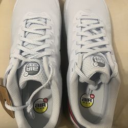 NIKE Air Max Bia Sneakers (Light Grey)