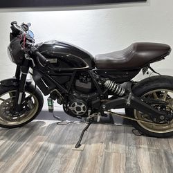 2018 Ducati Scrambler Cafe Racer