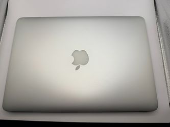 Apple MacBook Pro Retina 13” • 2014 • 2.8GHz i5 • 8GB • 500GB SSD