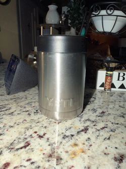 YETI Rambler Colster 12oz Can Cooler Koozie Beer Soda Can Holder Stainless Steel