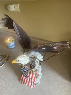 Fiber Optic American Eagle Statue