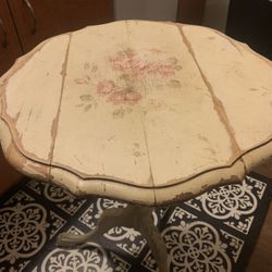 Beautiful Antique Bedside Table/Nightstand 