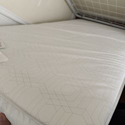 Baby Crib and Matrress