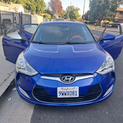 Hyundai Veloster 2013