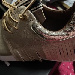 NEW WITH BOX NEVER WORN Size 8 Shushop Fringe Shoes Never Worn 