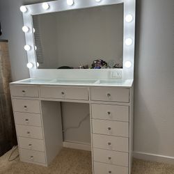 Makeup Vanity