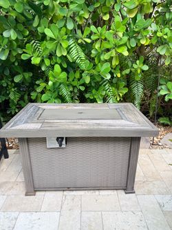 Propane fire pit