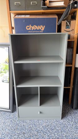 bookshelf