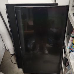 2 LG 49" Tv's