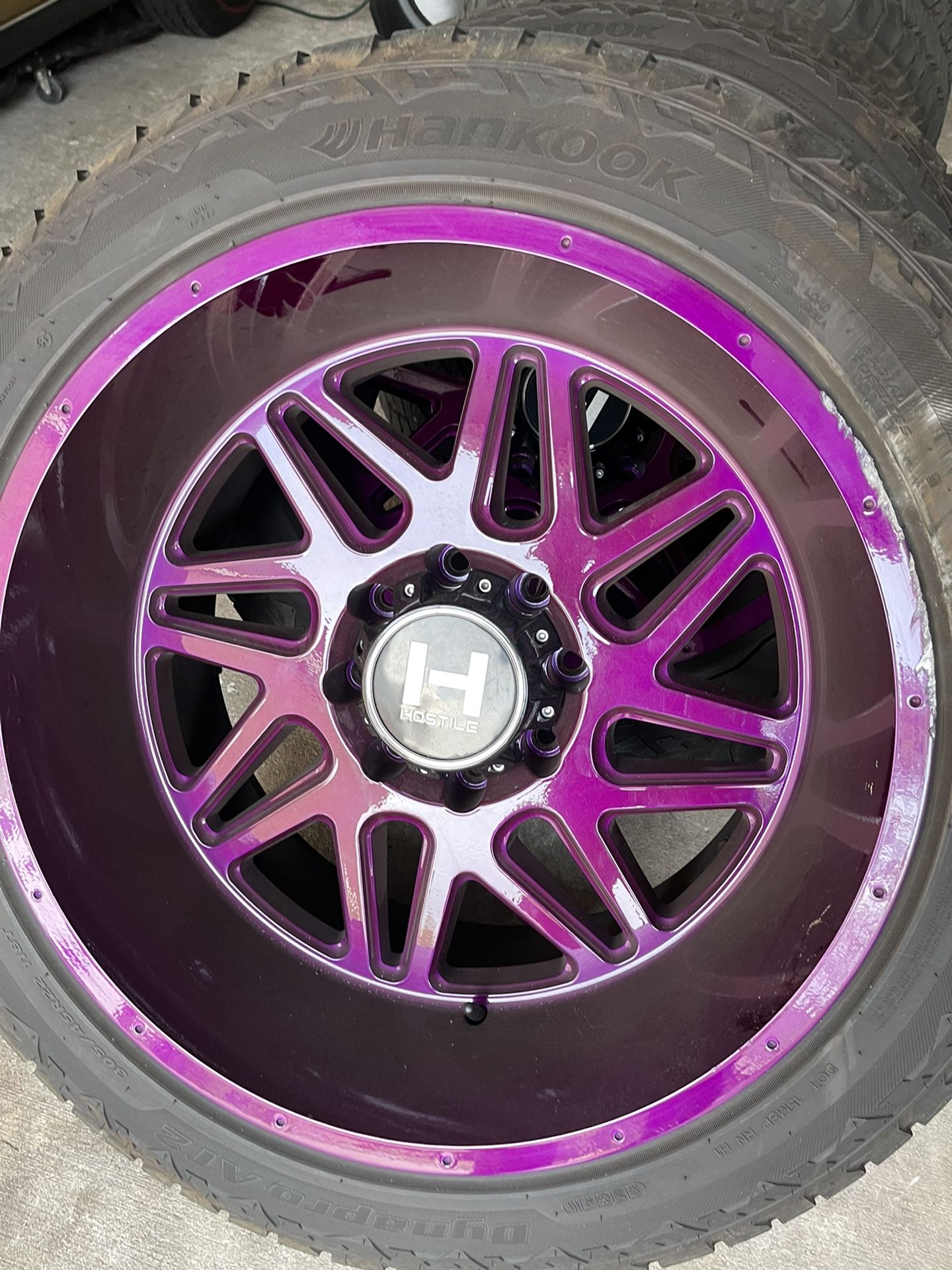 22x12 Hostile Sprockets 8x170