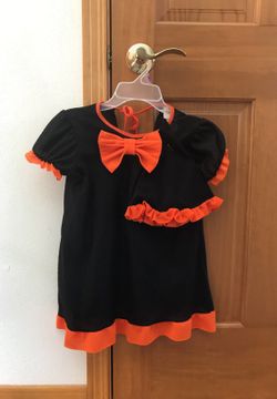 Child's witch dress with hat - size medium 2-4